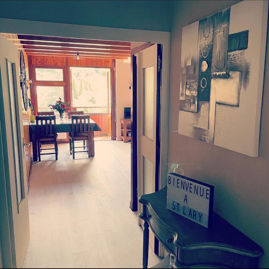 Appartement 58 M2 Avec Piscine Interieure Vue Montagne Centre Village , Parking Prive 생라리술랑 외부 사진